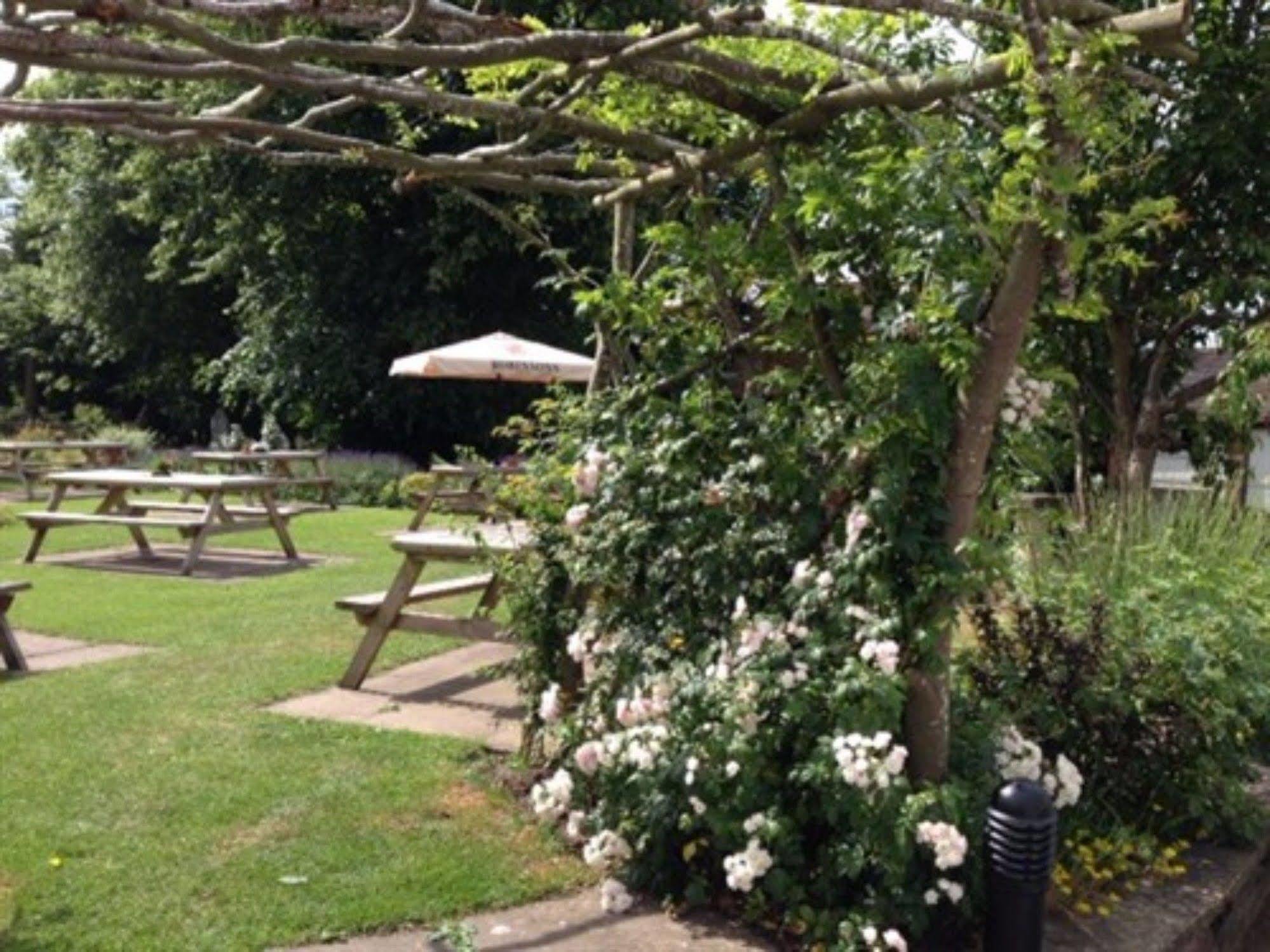 The Swan Inn Nantwich Exterior foto